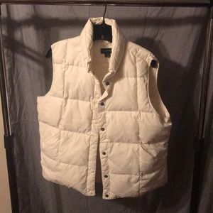 Lands End woman puffy vest